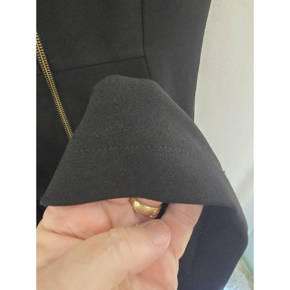 Calvin Klein Black Sleeveless Shift Dress. Gold ZipperStretch Ladies 12 - Picture 7 of 7